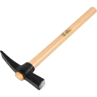 Молоток каменщика 4067 деревянная рукоятка 600 г