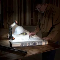 Фонарь аккумуляторный Worx WX027.9 20В Без акб и з/у